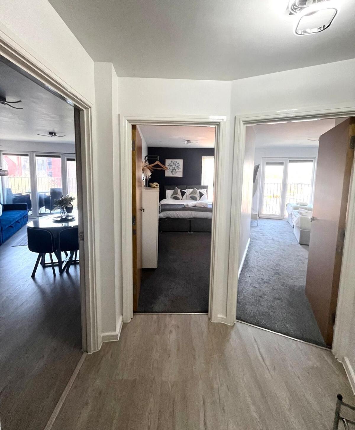 Serene 2-Bed Flat With Canal Views - Coop Live & Ethiad Manchester Luaran gambar
